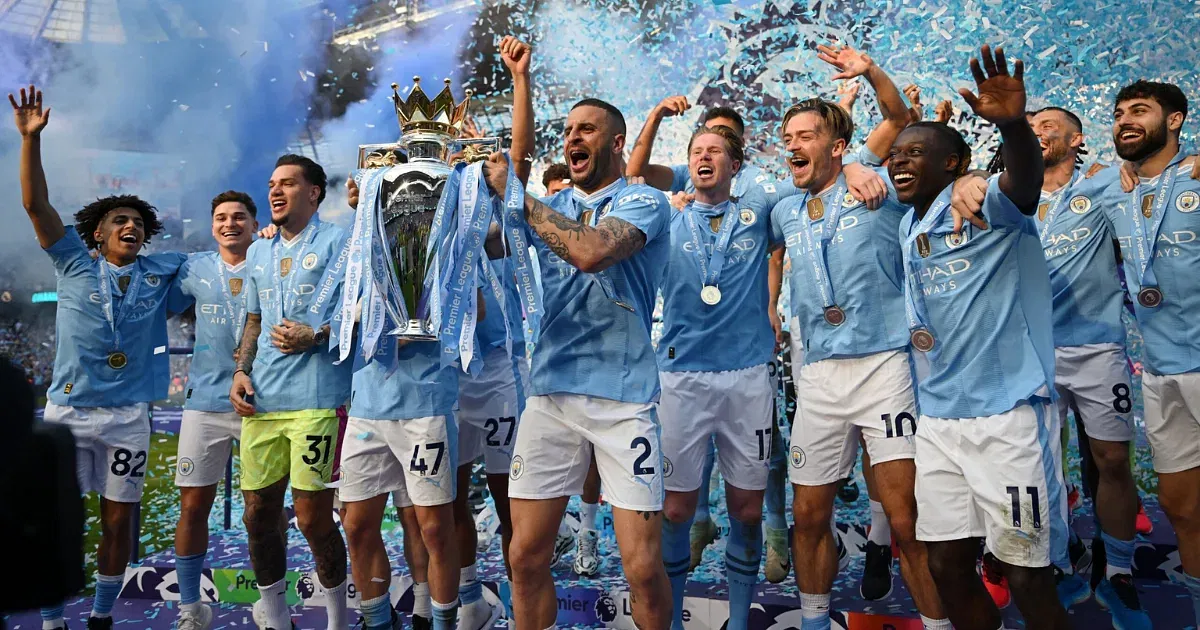 Man City lifting Premier League 2023/24 trophy