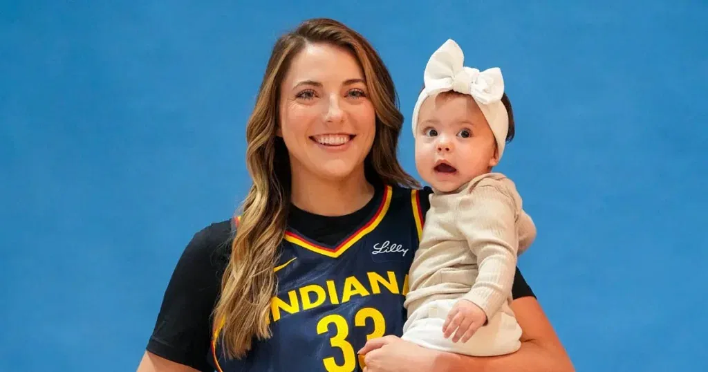 Katie Samuelson with daughter Aliya